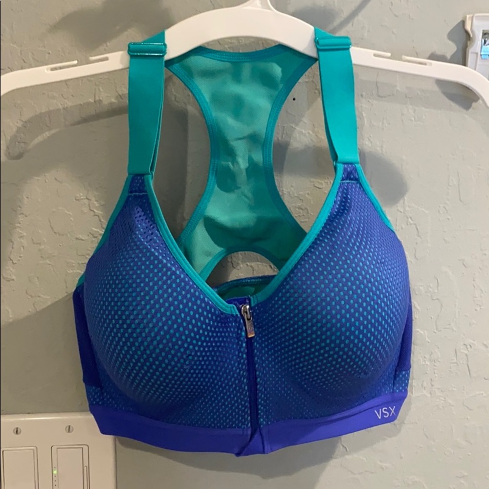 VSX sports bra active